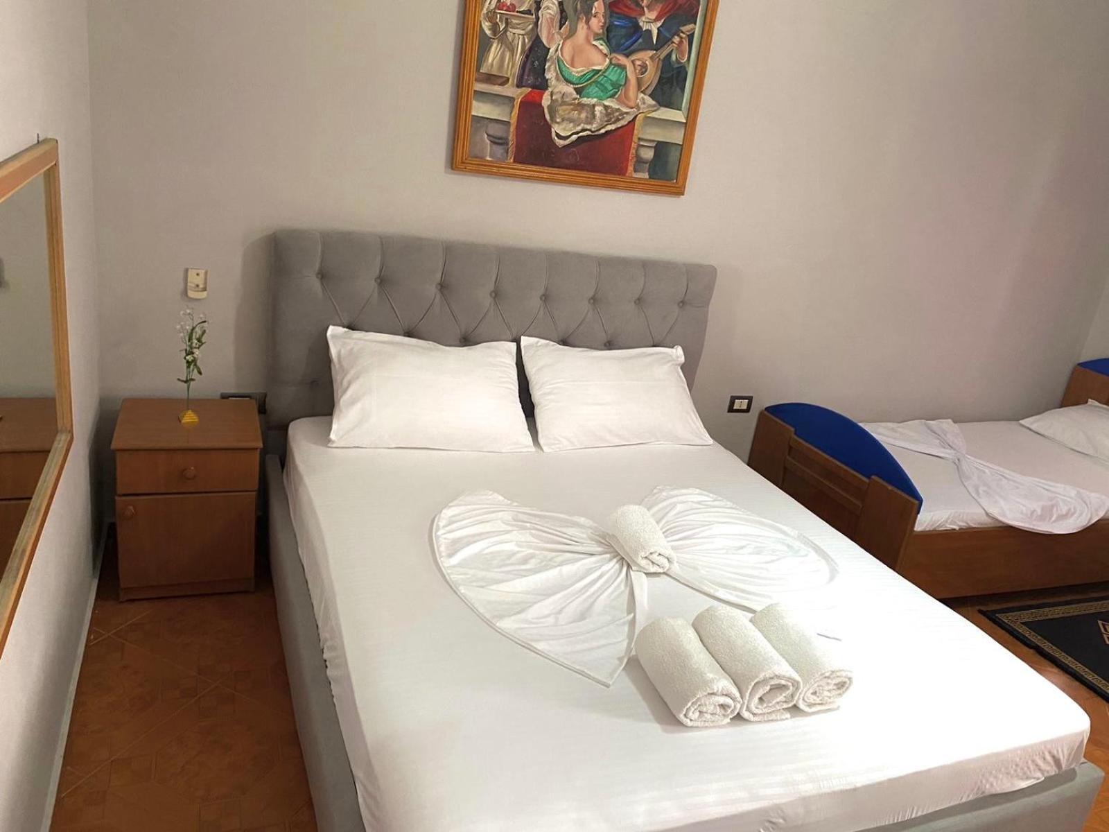 Hotel Belind Berat Ngoại thất bức ảnh